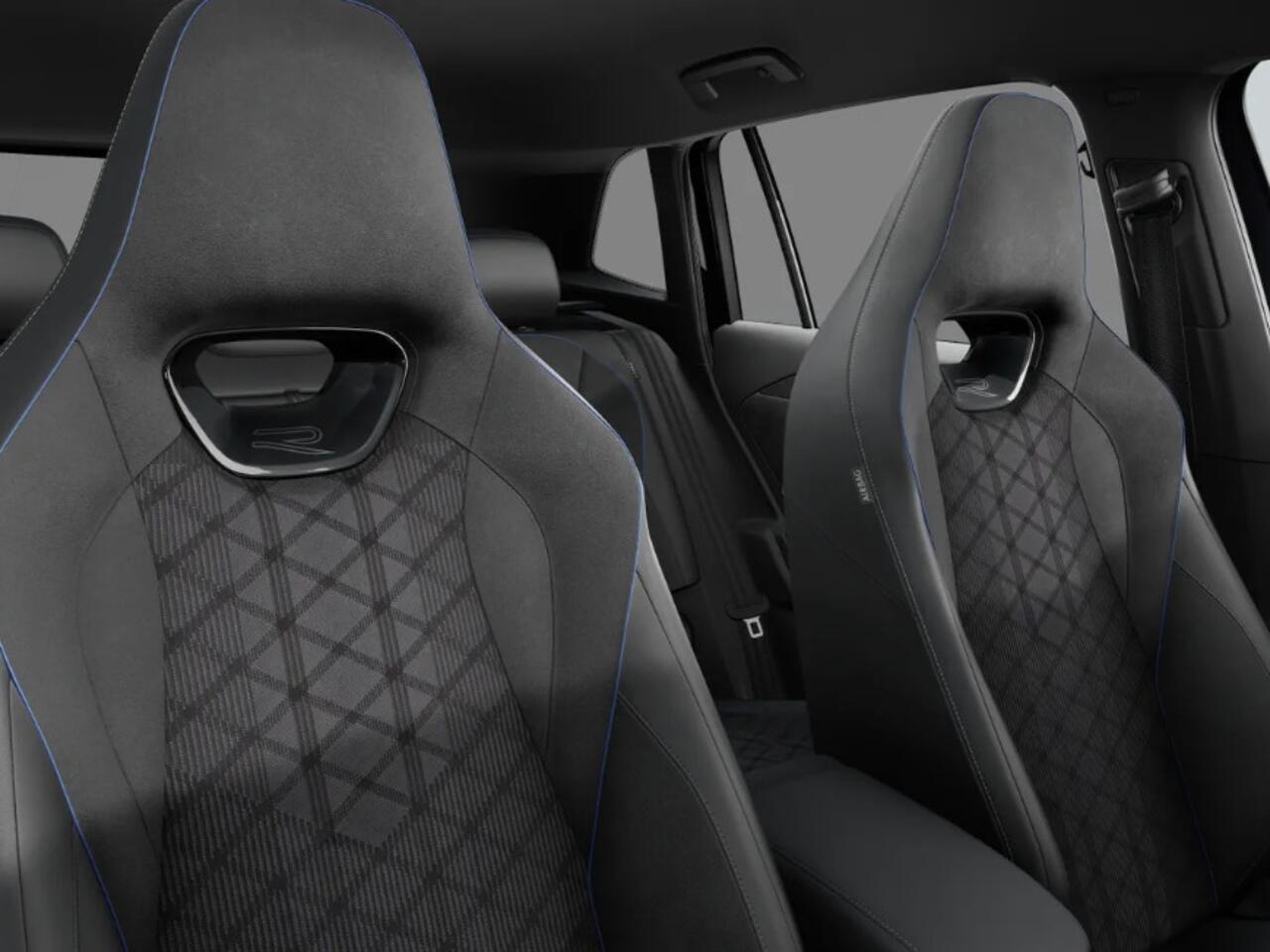 Volkswagen TIGUAN R-Line Edition 1.5 eHybrid 272 PK 6 versn. DSG · Black Style Pakket · Comfort Pakket Plus · Panoramaschuif-kanteldak · Trekhaak inklapbaar ·