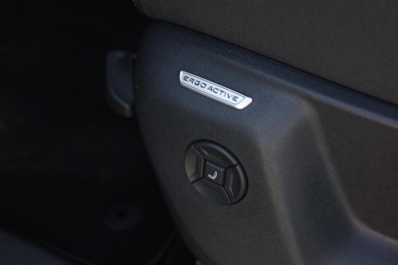 Volkswagen TIGUAN 1.5 eHybrid R-Line Edition 204PK / 150kW DSG, Demonstratie voertuig (beschikbaar per 1 september 2026), dodehoekdetectie (side assist), rondomzichcamera (area view), parkeersensoren voor en achter (pdc), navigatie, Apple Carplay / Android Auto, draadloos 