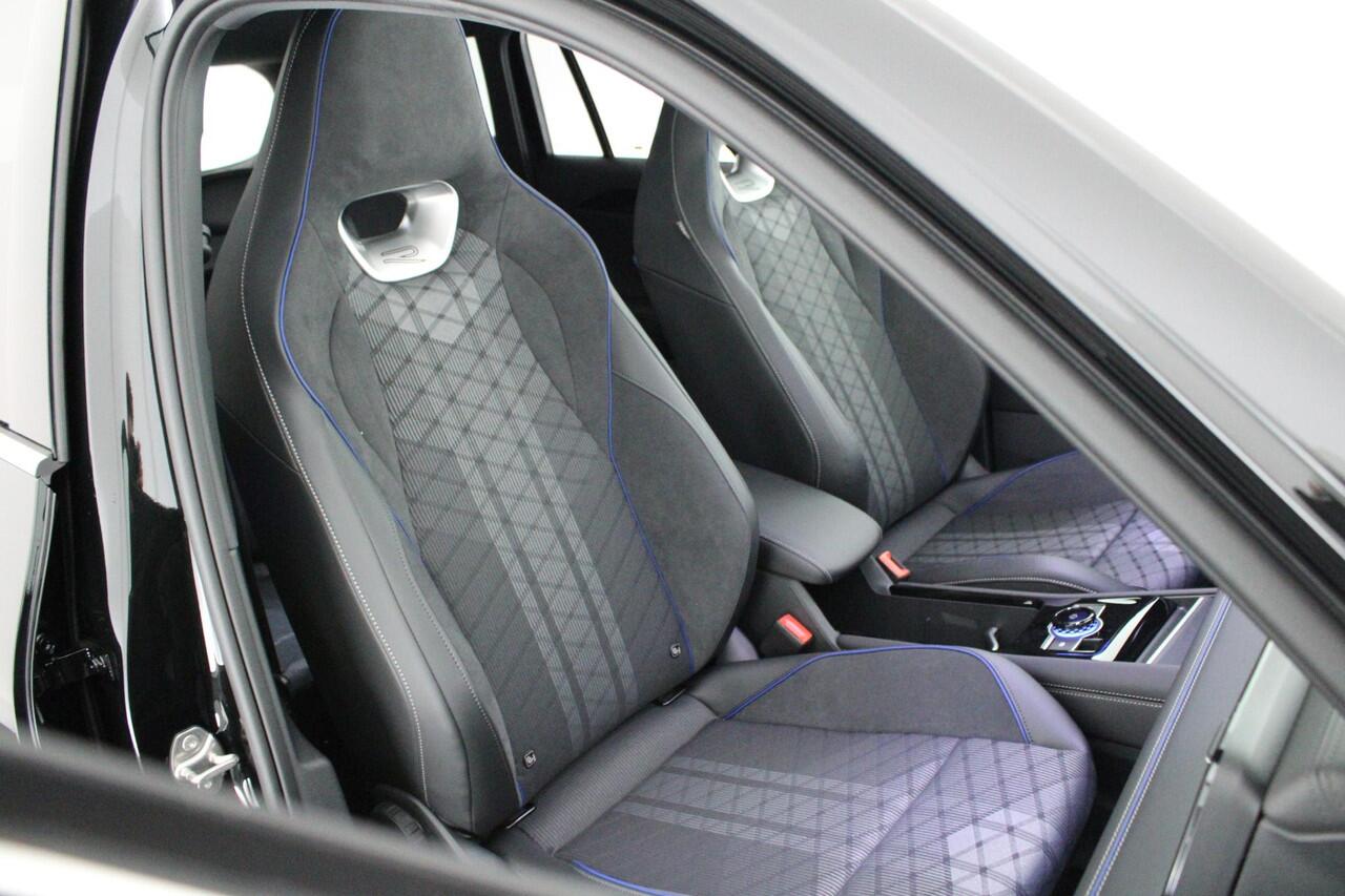 Volkswagen TIGUAN 1.5 272pk eHybrid R-Line Edition Trekhaak Camera Keyless Massage Virtual Cockpit Panoramadak Carplay