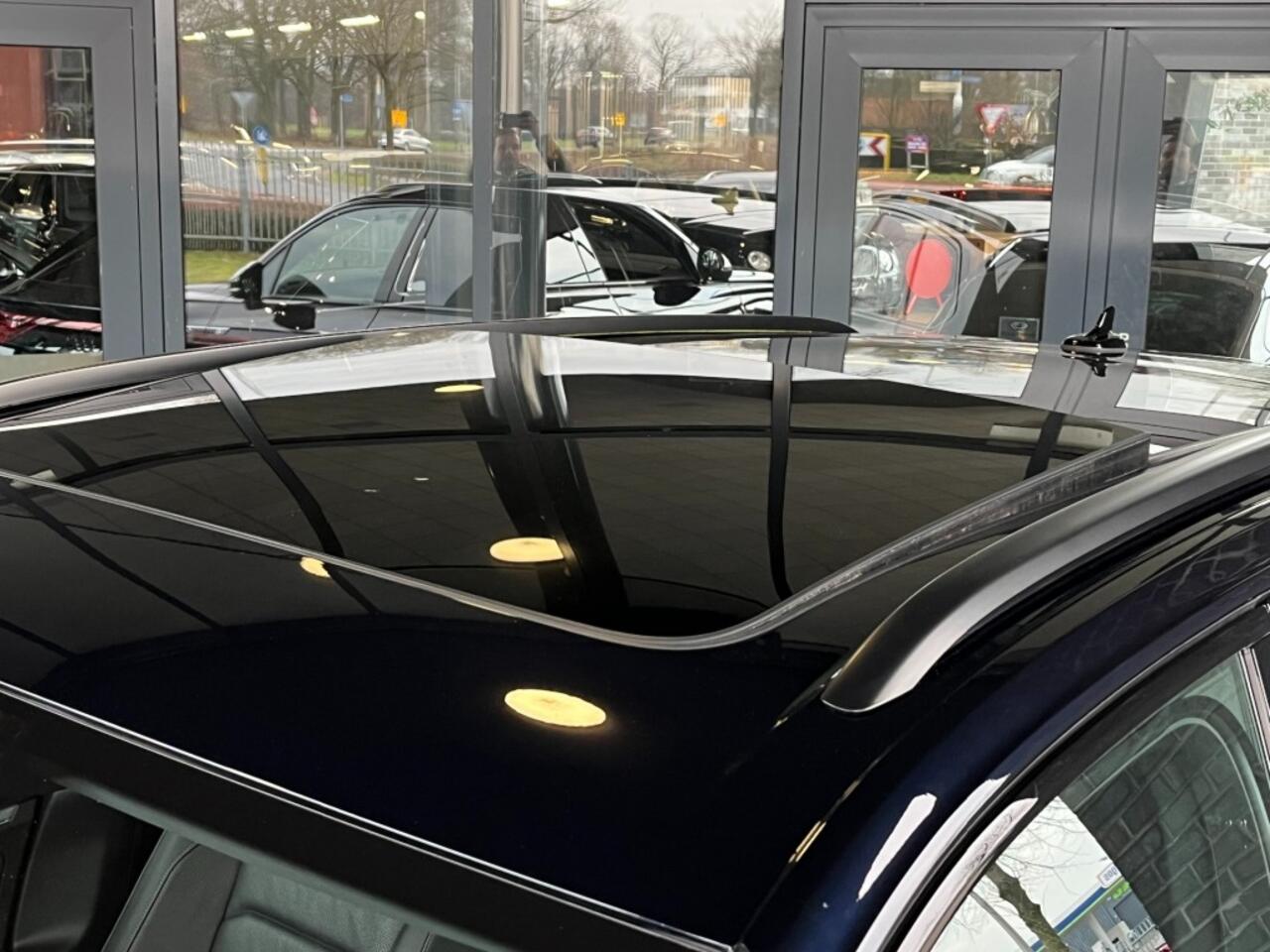 Volkswagen TOUAREG R 3.0 TSI EHYBRID 4M - R-LINE - PANO - 21 INCH - TREKH.