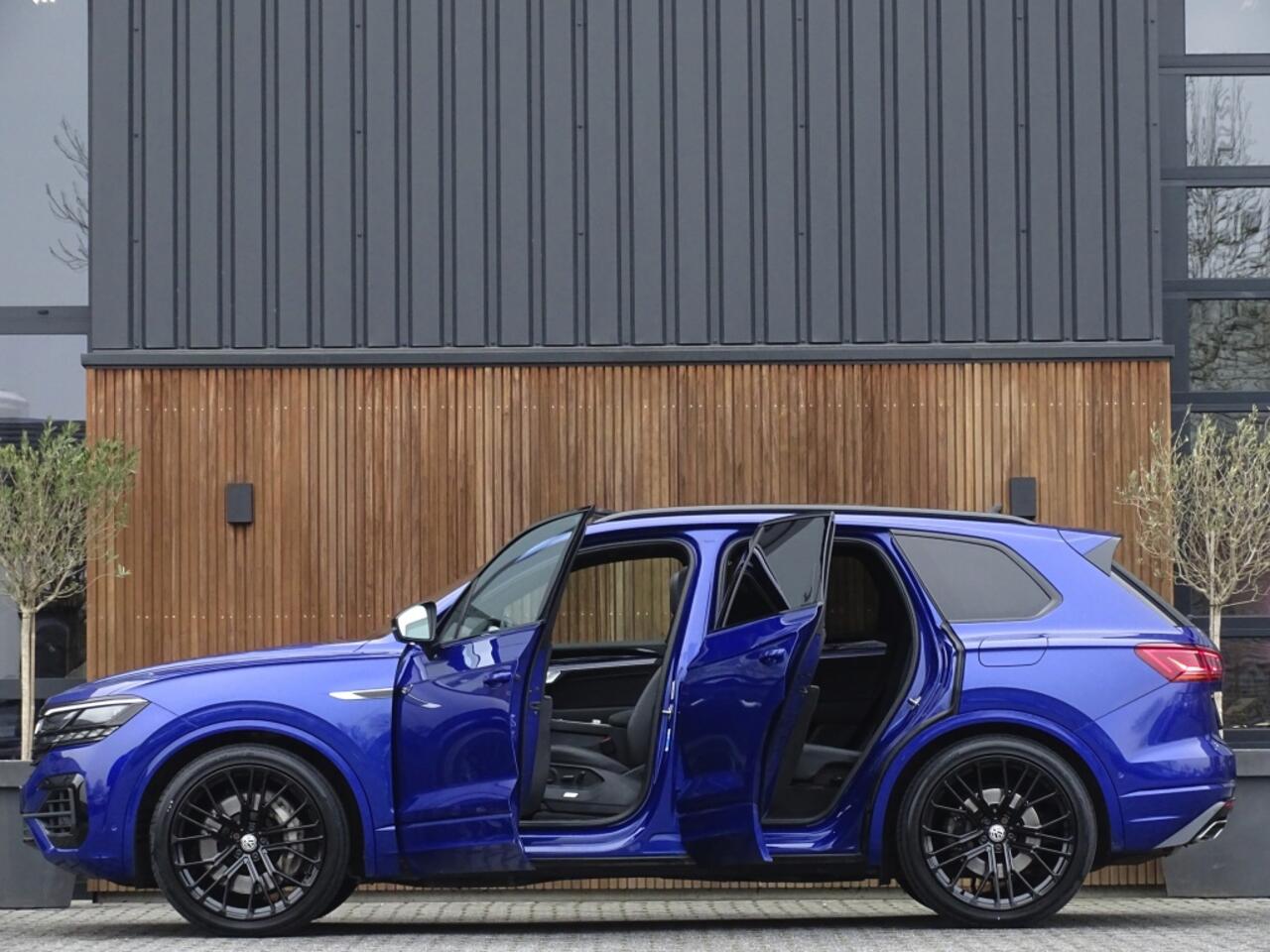 Volkswagen TOUAREG R 3.0 V6 462PK eHybrid 4Motion / R-Line / IQ-Light