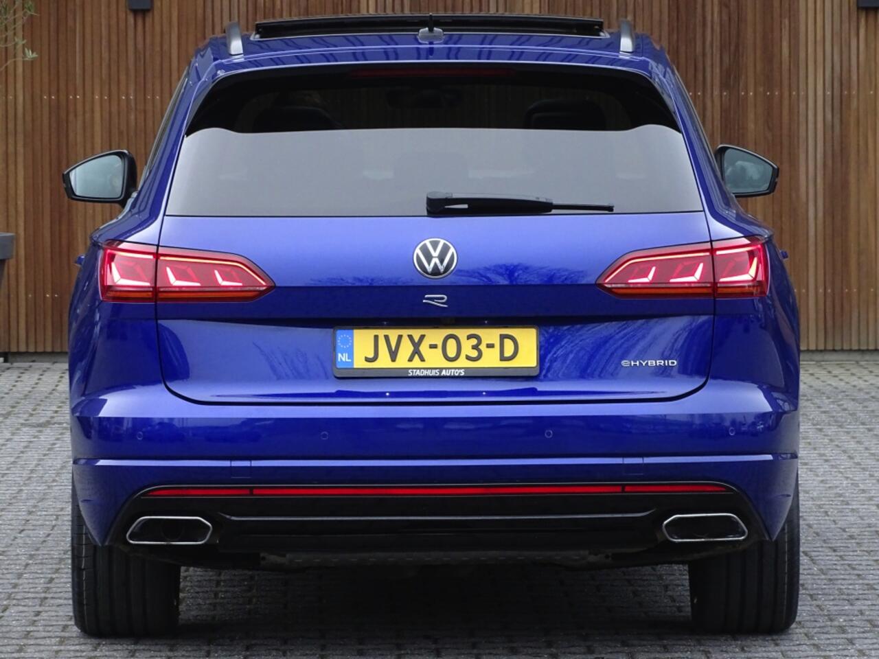 Volkswagen TOUAREG R 3.0 V6 462PK eHybrid 4Motion / R-Line / IQ-Light