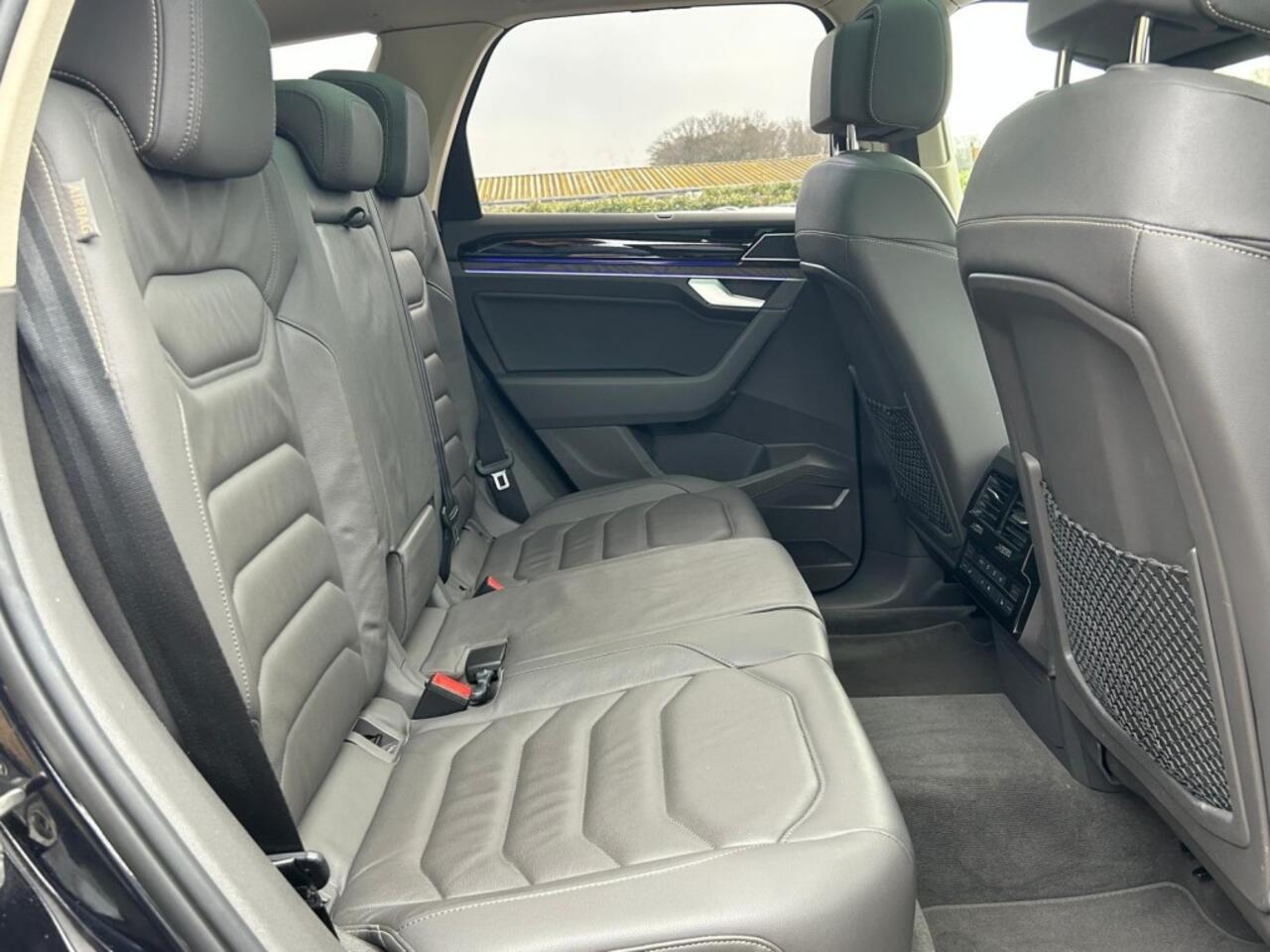 Volkswagen TOUAREG 3.0 TSI EHYBRID 4Motion, Nachtzicht, Leder, Pano