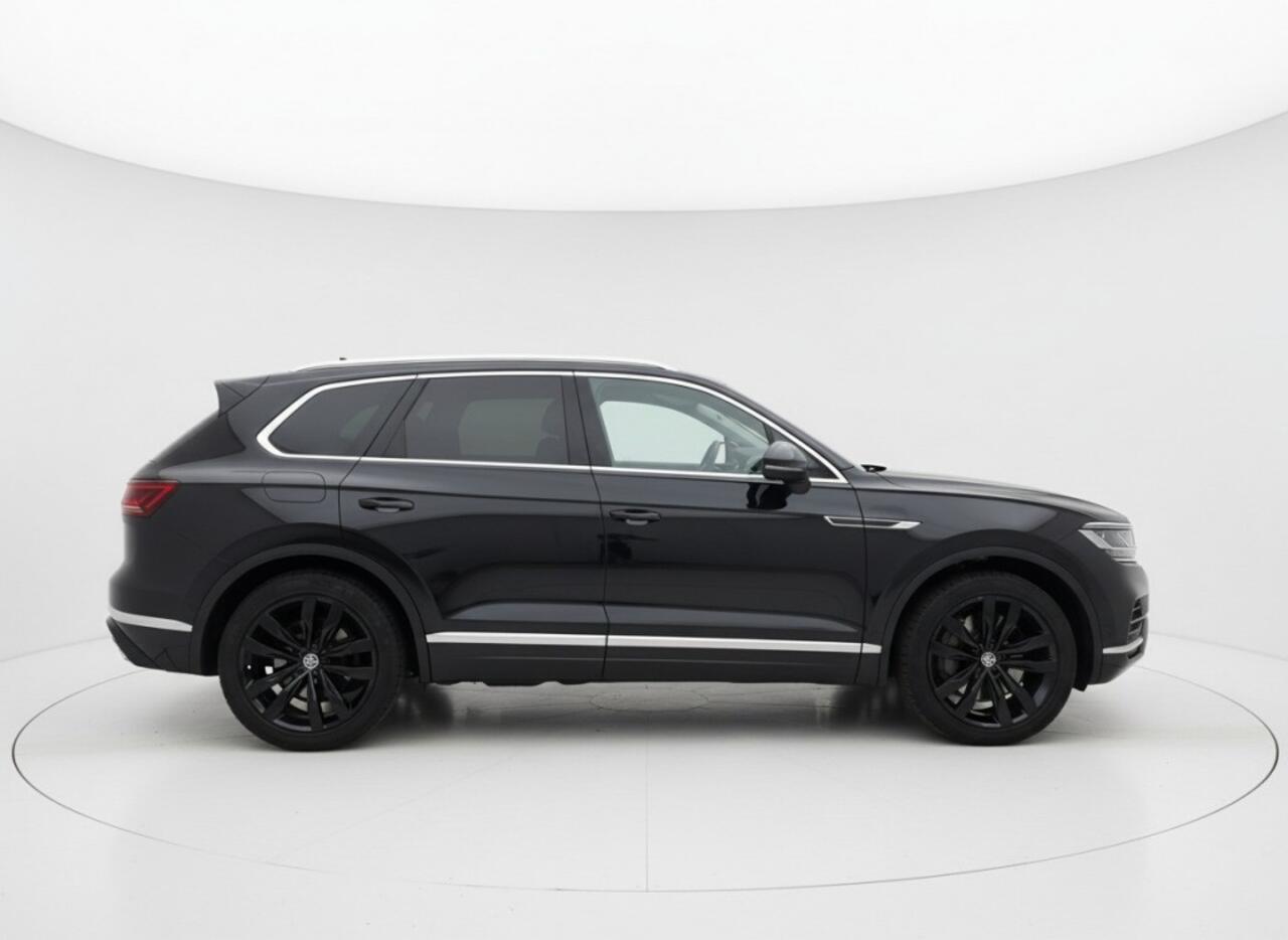 Volkswagen TOUAREG 3.0 TSI EHYBRID 4Motion, Nachtzicht, Leder, Pano
