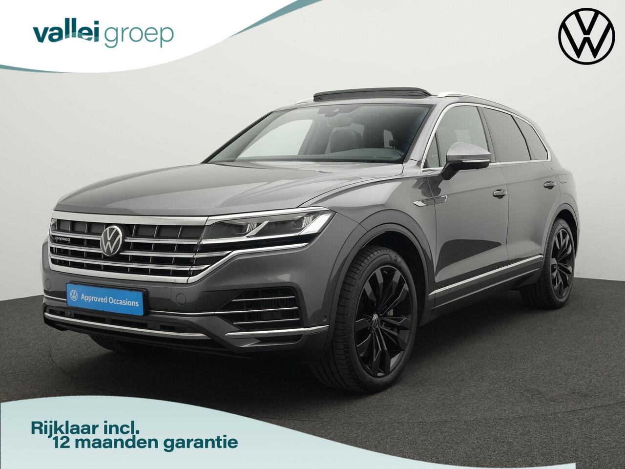 Volkswagen TOUAREG Elegance 3.0 TSi 381 pk tiptronic eHybrid 4MOTION | Panoramadak | Puglia leder | Geheugenstoelen | Rondomzicht camera | Stoelventilatie