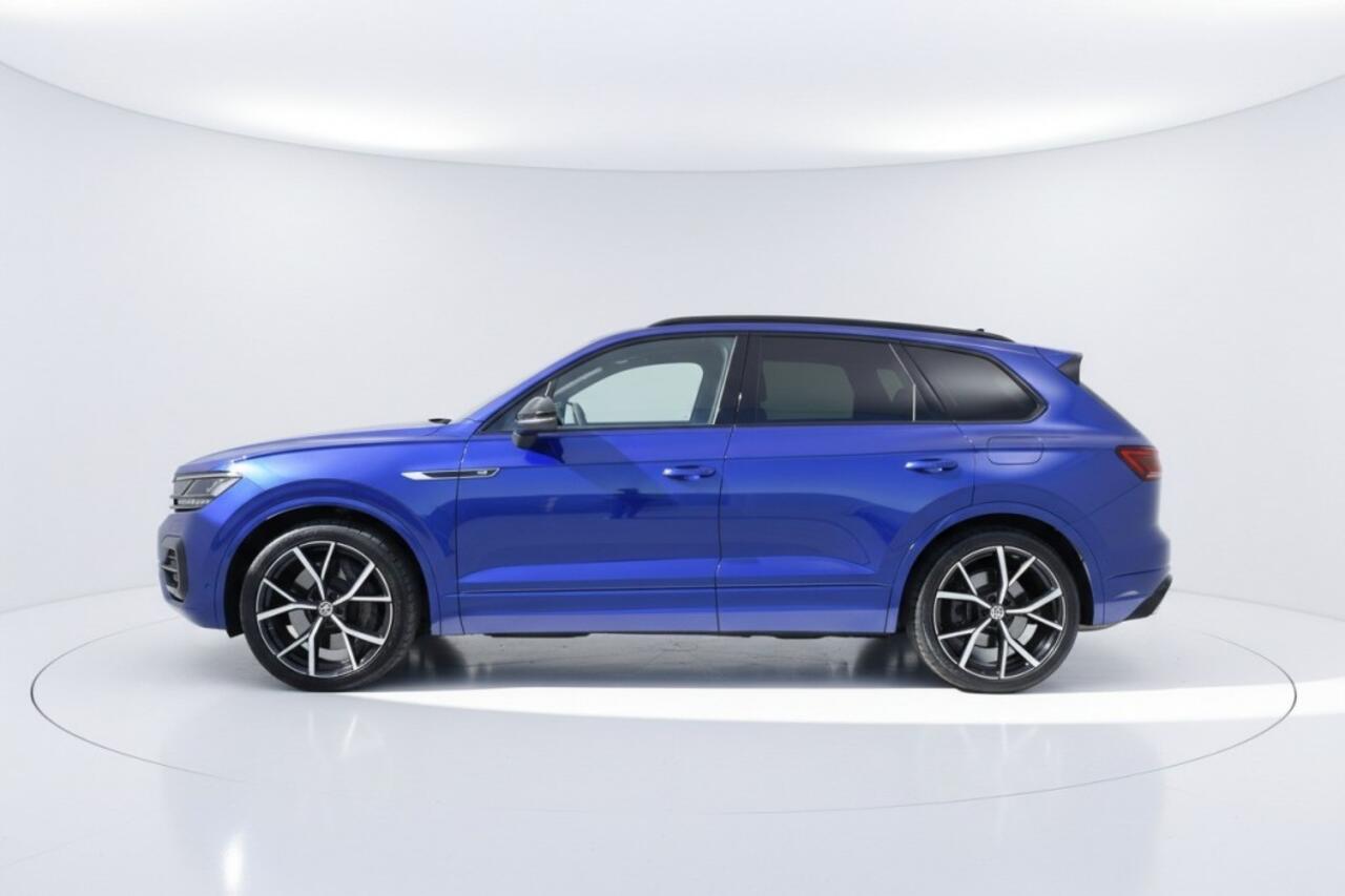 Volkswagen TOUAREG 3.0 TSI 4M R Lapiz Blue, Panorama, Leder, 360 Camera