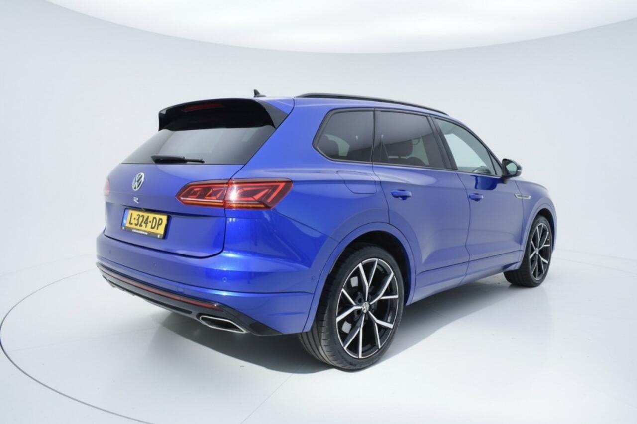 Volkswagen TOUAREG 3.0 TSI 4M R Lapiz Blue, Panorama, Leder, 360 Camera