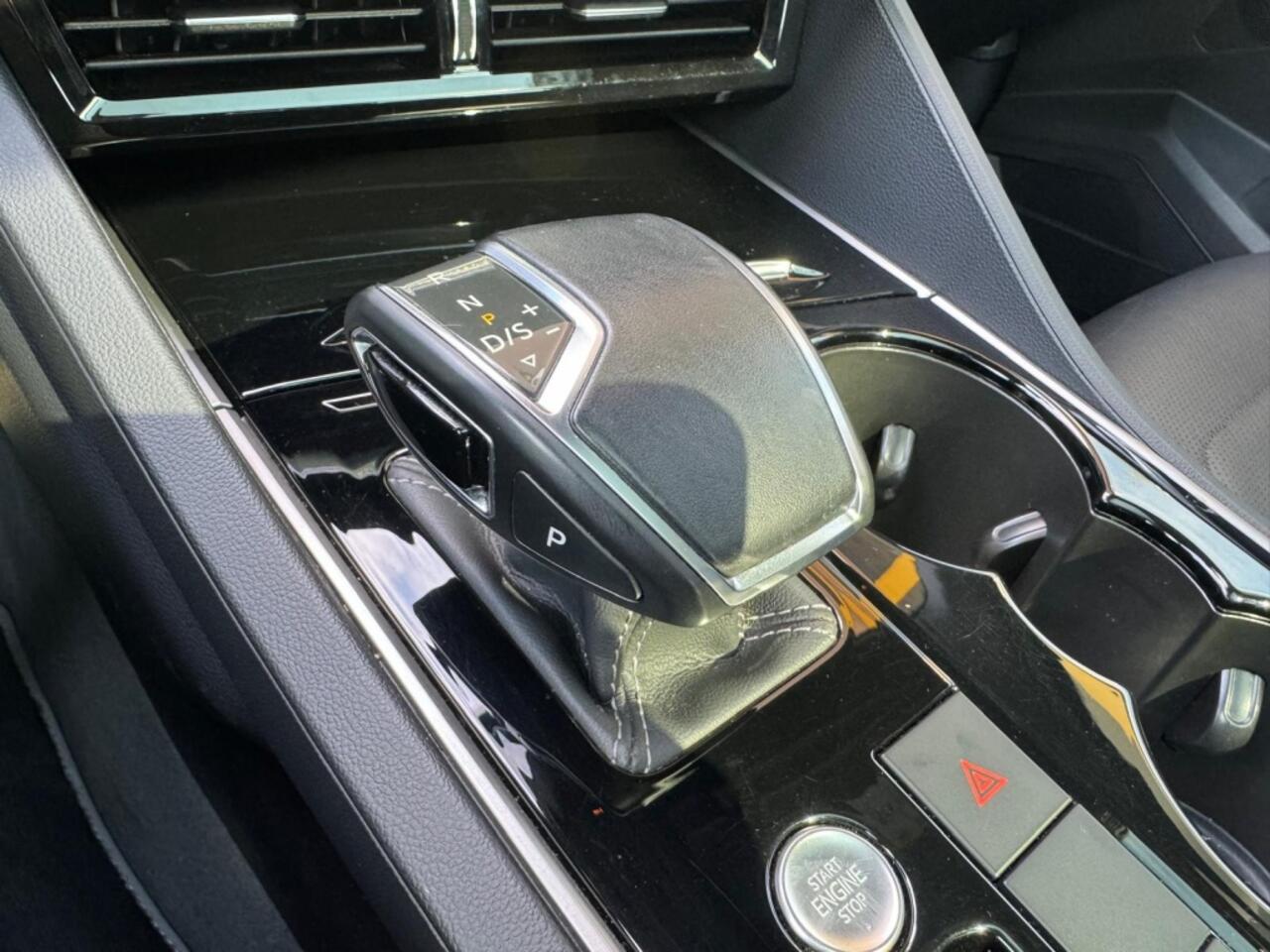 Volkswagen TOUAREG 3.0 TSi 4M R | BOVAG GARANTIE