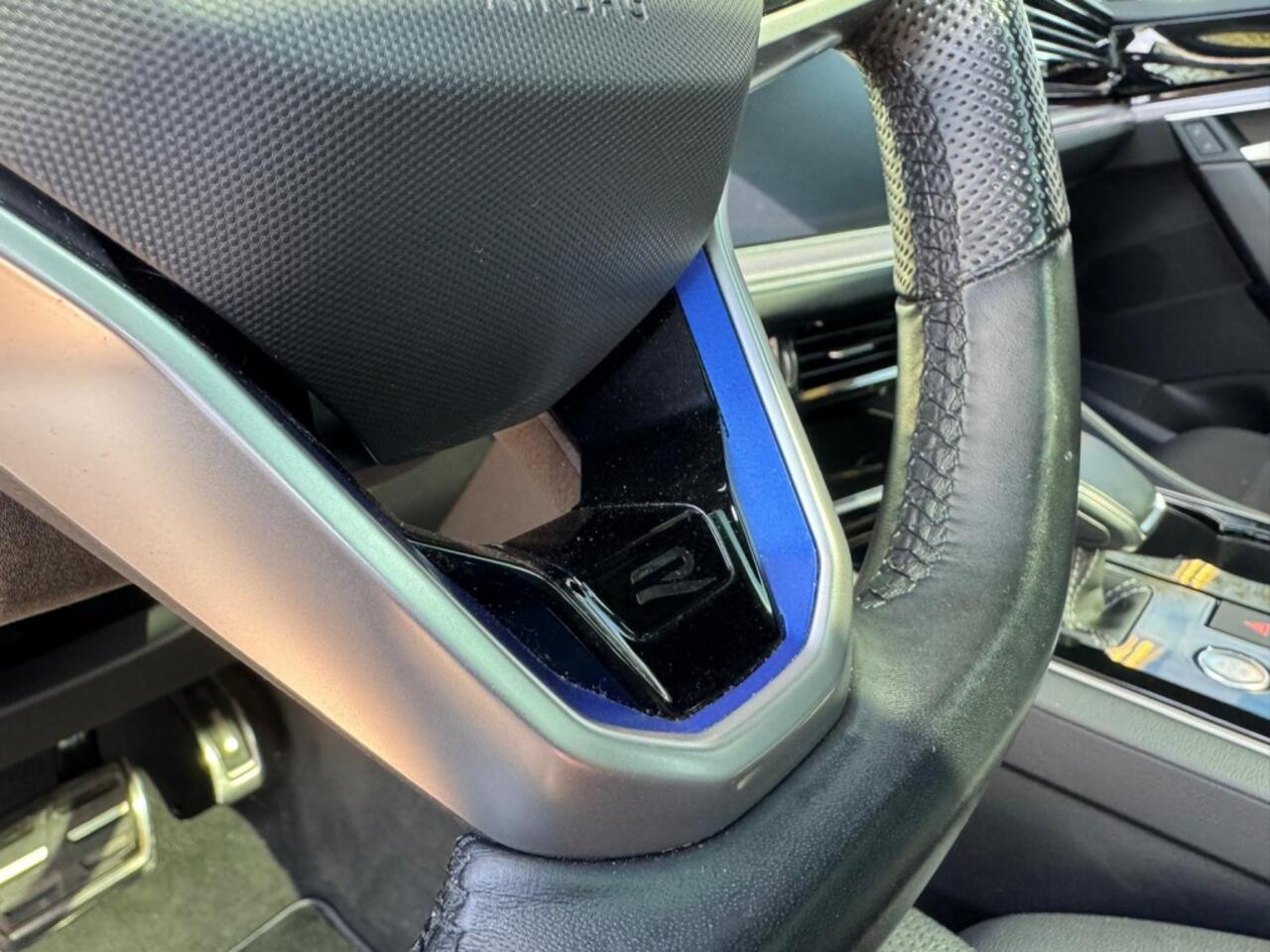 Volkswagen TOUAREG 3.0 TSi 4M R | BOVAG GARANTIE