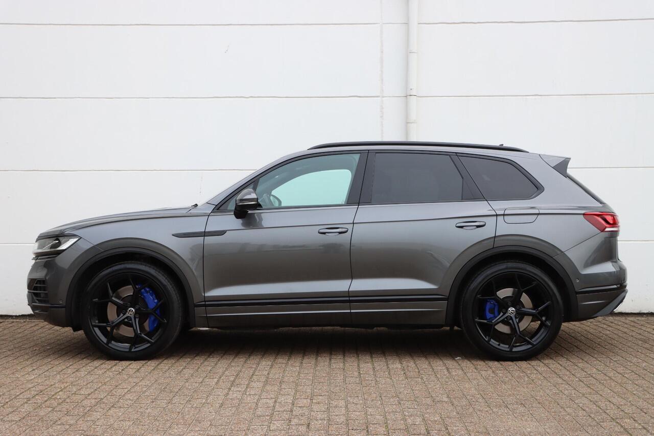 Volkswagen TOUAREG 3.0 TSI eHybrid 4Motion Elegance 380pk Tiptronic | Luchtvering | Pano | 360* camera