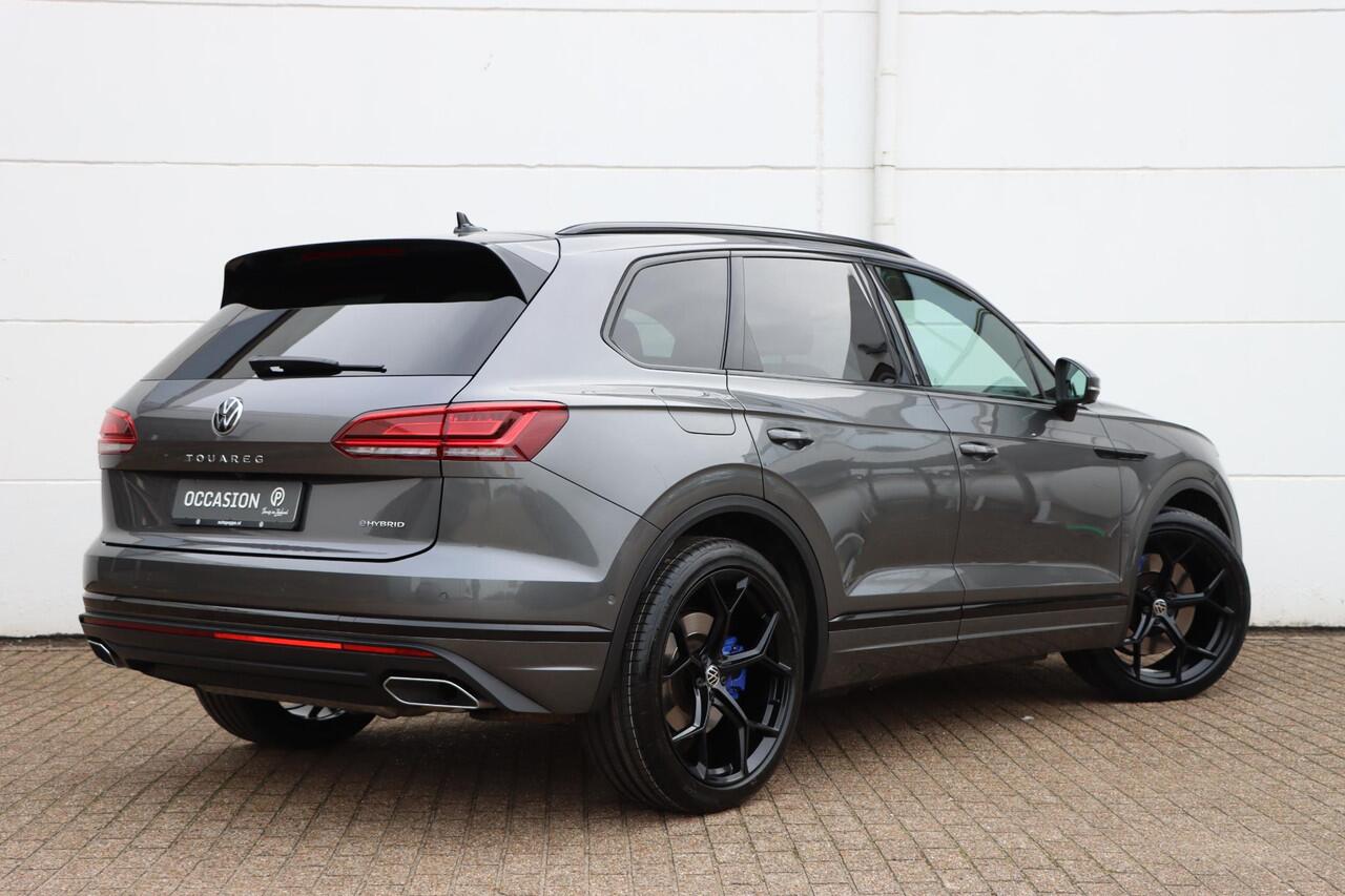 Volkswagen TOUAREG 3.0 TSI eHybrid 4Motion Elegance 380pk Tiptronic | Luchtvering | Pano | 360* camera