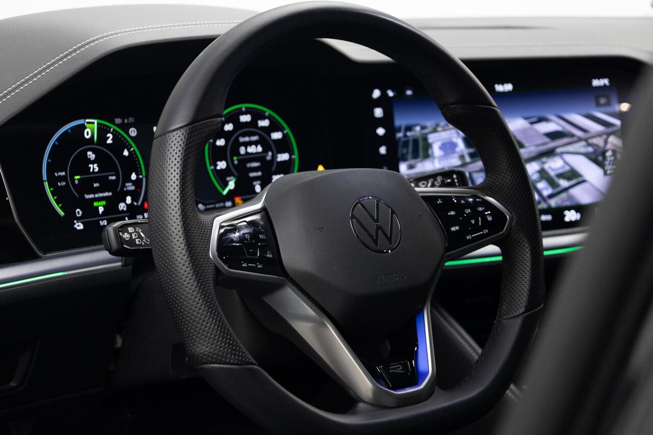 Volkswagen TOUAREG 3.0 TSi eHybrid 4MOTION R | Facelift | Trekhaak | 21 Inch |