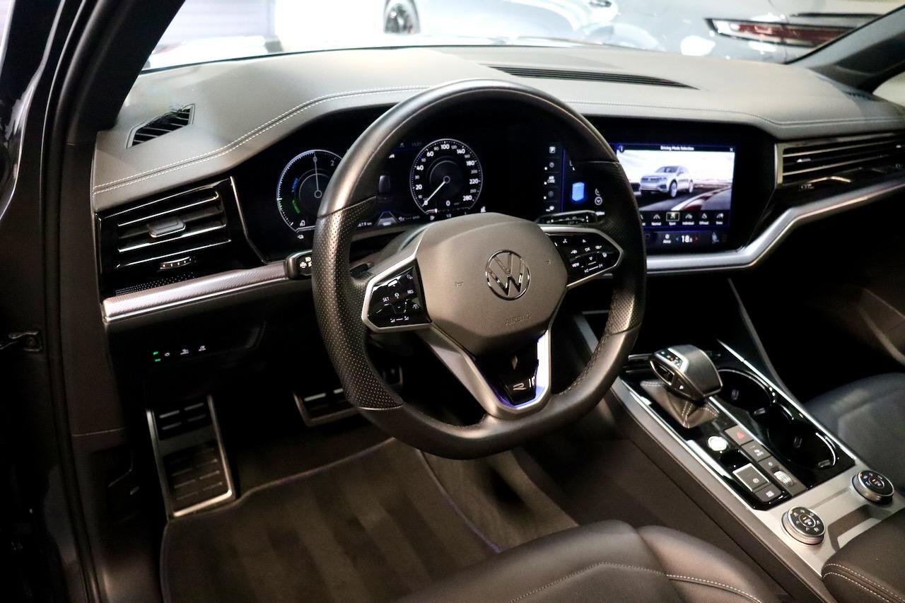 Volkswagen TOUAREG 3.0 TSi eHybrid R 4M PANO|TrkHk|22''