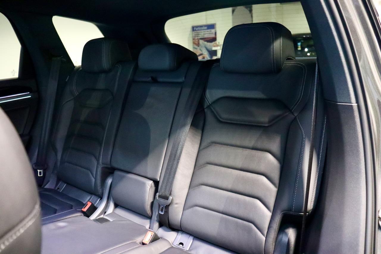 Volkswagen TOUAREG 3.0 TSi eHybrid R 4M PANO|TrkHk|22''