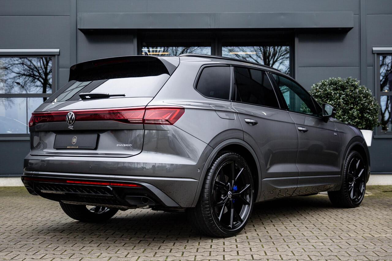 Volkswagen TOUAREG 3.0 TSi eHybrid 4MOTION R