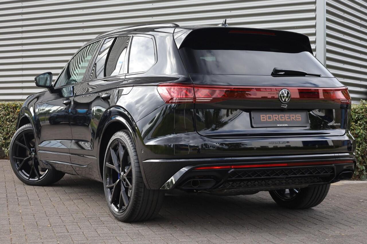 Volkswagen TOUAREG R eHybrid Massage l Servosluiting l Pano l Trekha