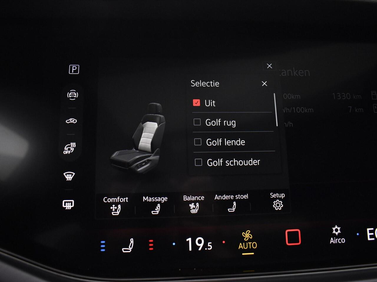 Volkswagen TOUAREG R Edition 3.0 eHybrid 462 pk 8 versn. · Comfort pakket · Nachtzichtassistent (night vision) · Opberg pakket · Trekhaak inclusief aanhangermanoeuvreerhulp 'trailer assist'