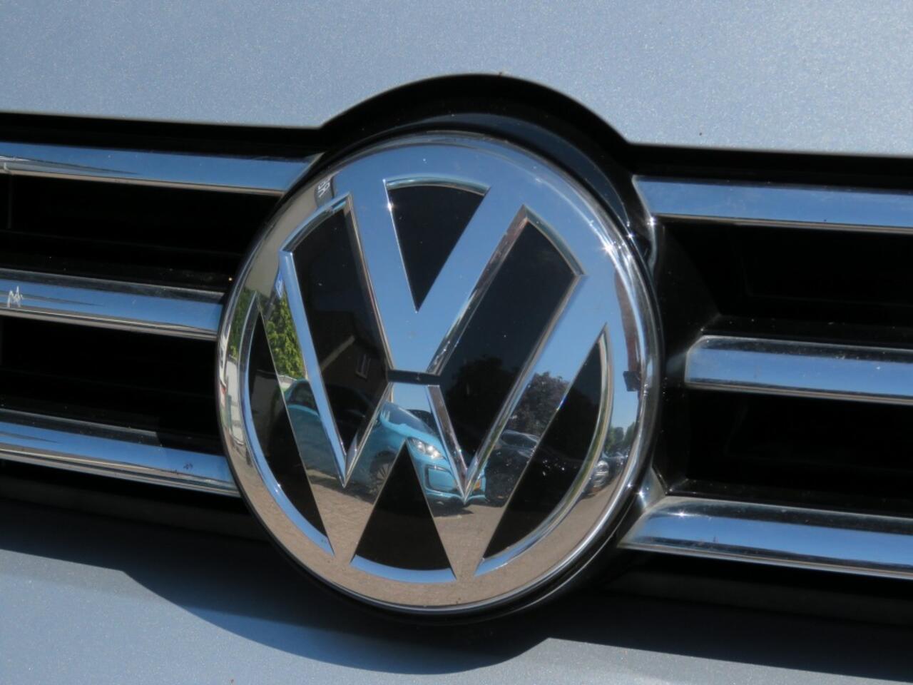 Volkswagen TOURAN 1.2 TSI CON. SERIES SOUND / Camera / Wegklap.haak / Stoelverwarming /