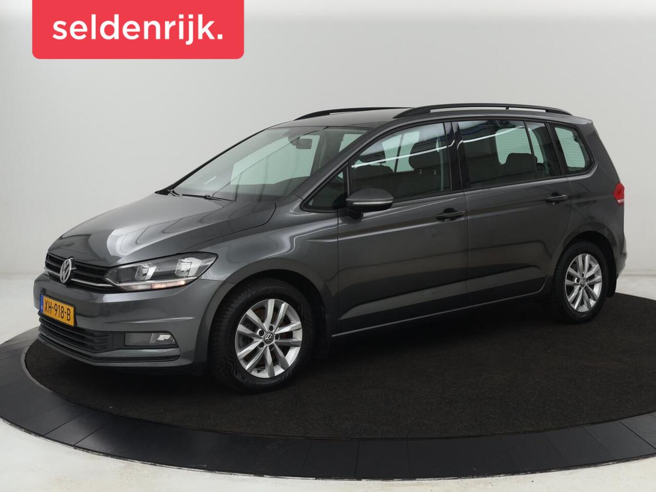 Volkswagen TOURAN 1.2 TSI Comfortline 7-persoons | Trekhaak | Carplay | Climate control | Cruise control | Bluetooth
