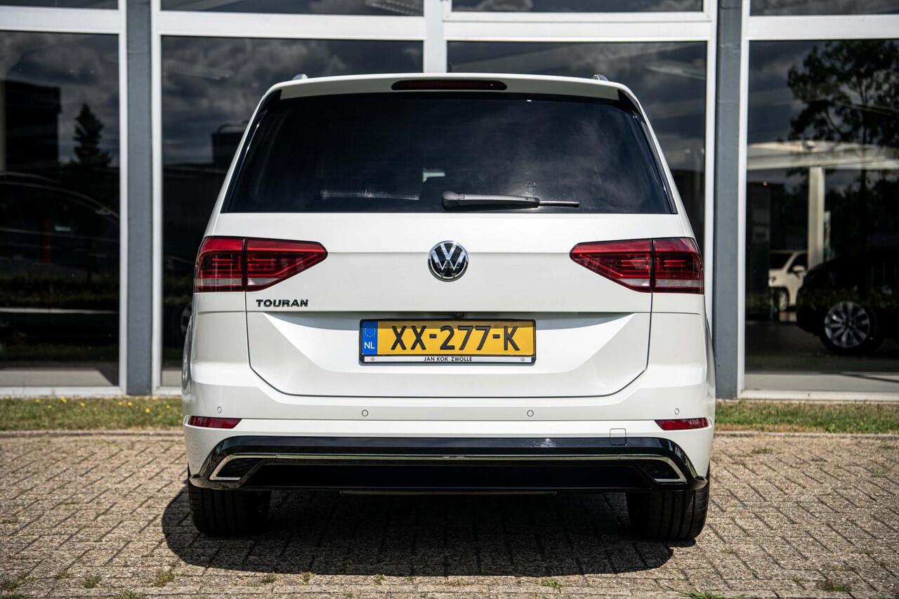 Volkswagen TOURAN 1.5 TSi 150 pk Highline Business R 7p | Keyless | Full LED | Camera | Stoelverwarming