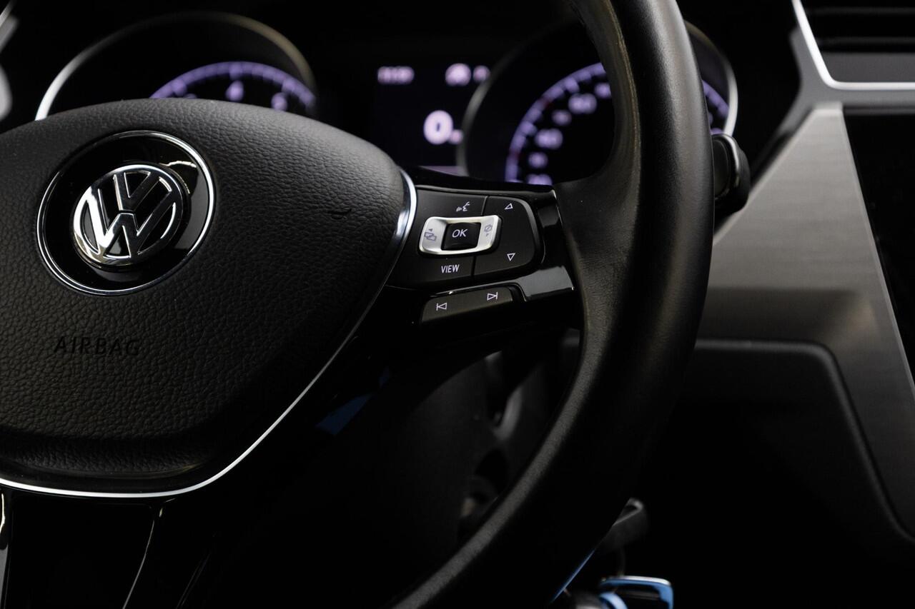 Volkswagen TOURAN 1.5 TSI Highline Business R 7p | Trekhaak |