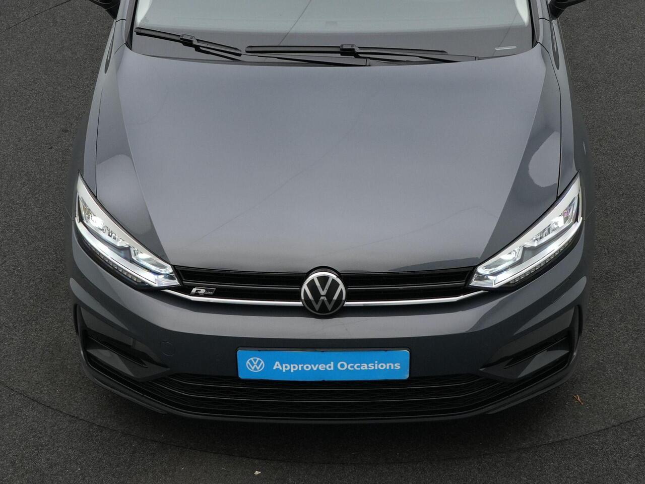 Volkswagen TOURAN 7 pers. 1.5 TSI 150 pk DSG Highline / R-Line | Trekhaak | Achteruitrijcamera | Navigatie | Stoelverwarming | Adaptive Cruise