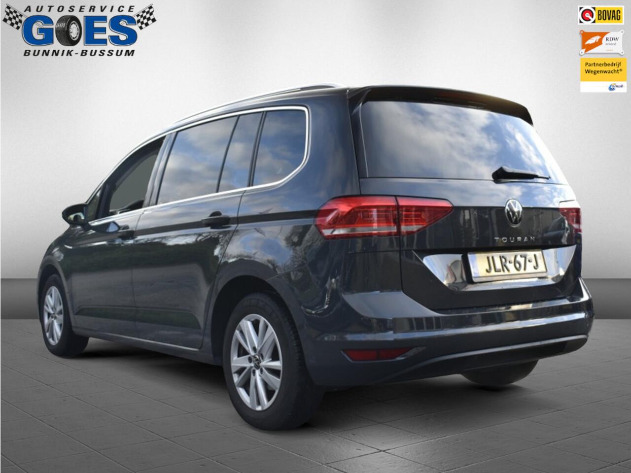 Volkswagen TOURAN III Highline BMT | 7 Persoons | PDC | Carplay | Adaptive