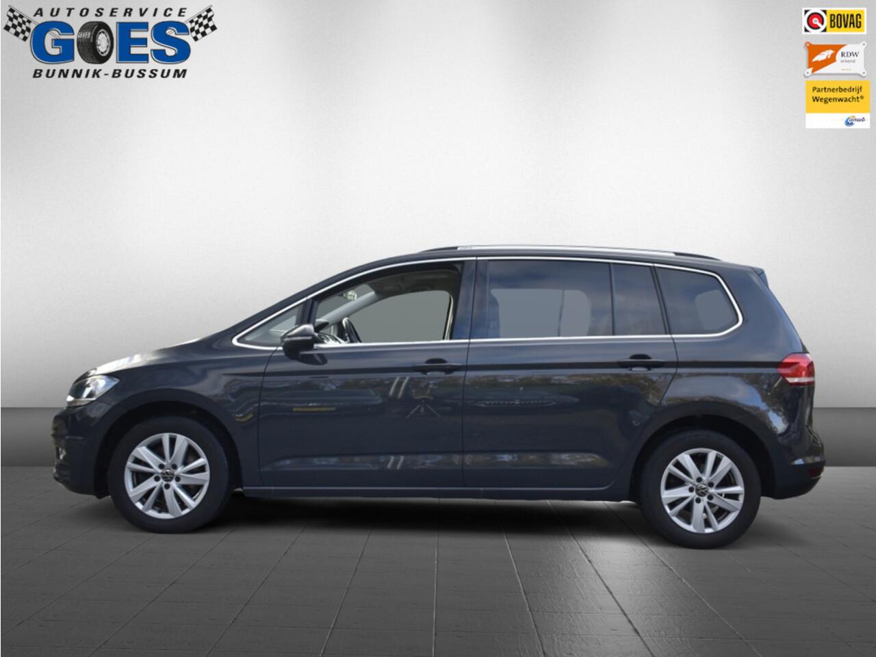 Volkswagen TOURAN III Highline BMT | 7 Persoons | PDC | Carplay | Adaptive