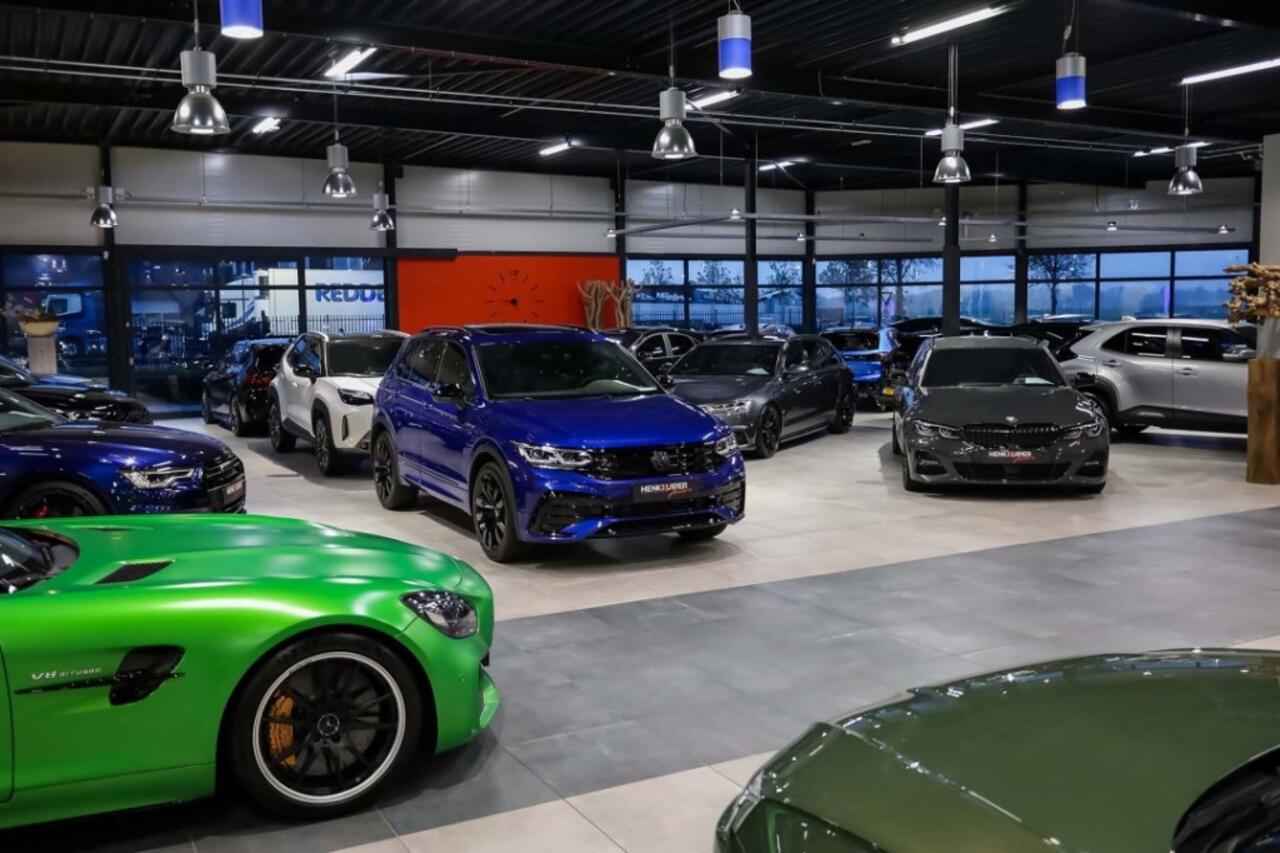 Volkswagen TOURAN 1.5 TSI DSG R-Line / 7Pers./Panodak /ACC/Side-assist / El. A-Kle