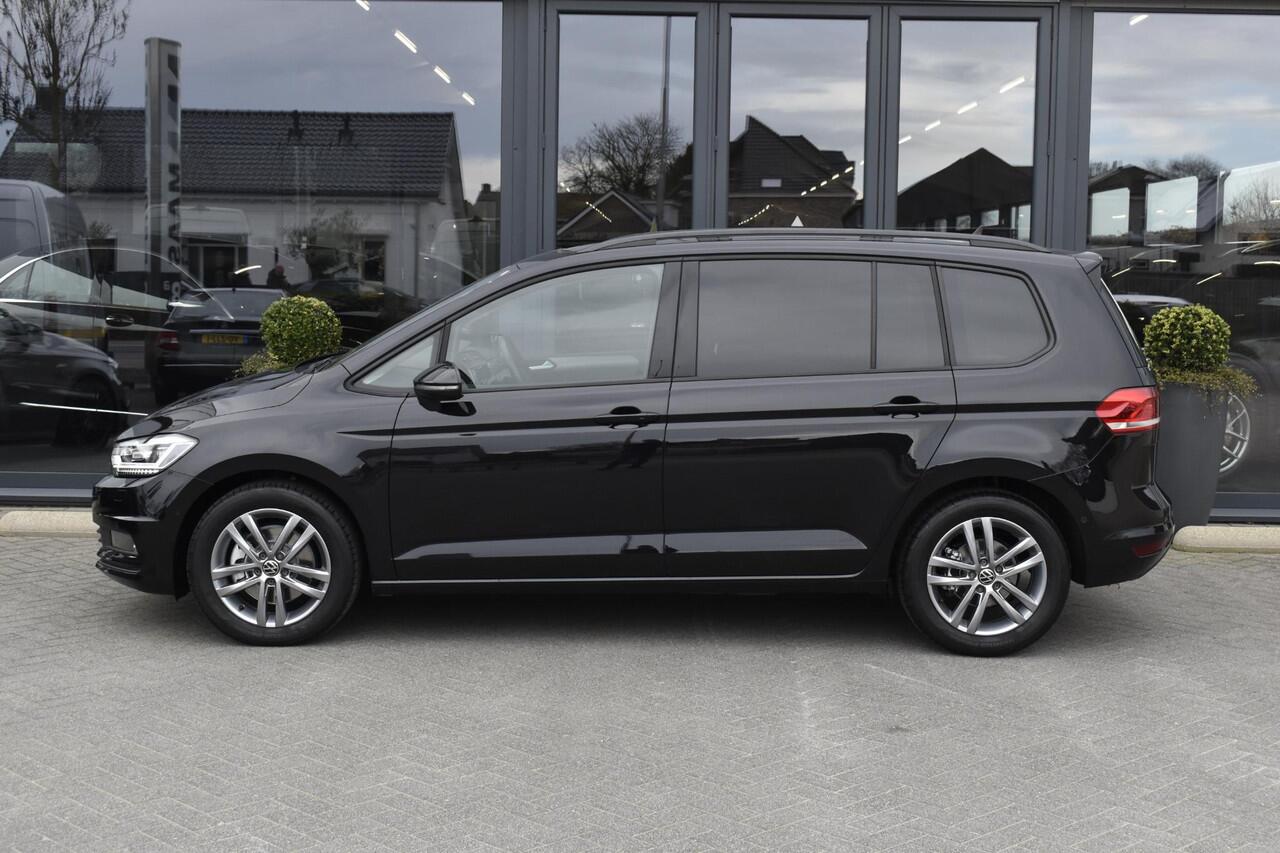 Volkswagen TOURAN 1.5 TSI Business 7p BTW - Trekhaak - Pano