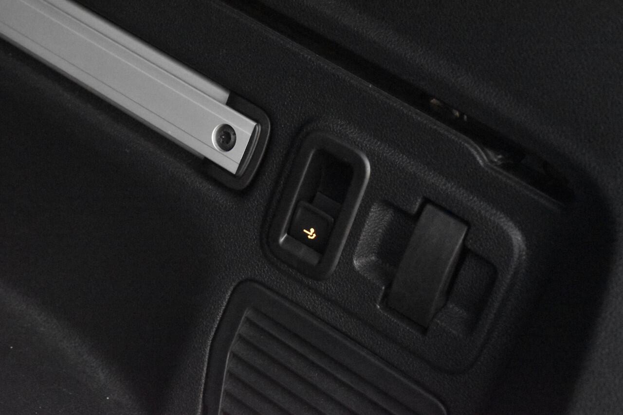 Volkswagen TOURAN 1.5 TSI Business 7p BTW - Trekhaak - Pano