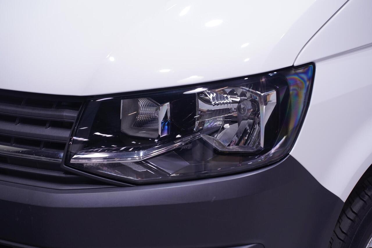 Volkswagen TRANSPORTER 2.0 TDI 115 pk L1H1 Dubbel Cabine 2x Schuifdeur Navi, Camera, Apple Carplay, 5-Zits