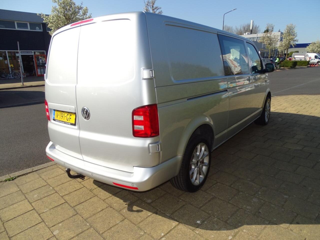 Volkswagen TRANSPORTER 2.0 TDI L2H1 TRENDL DC-205 pk-Airco-Navi (carplay)-Pdc-Cruise-Tr