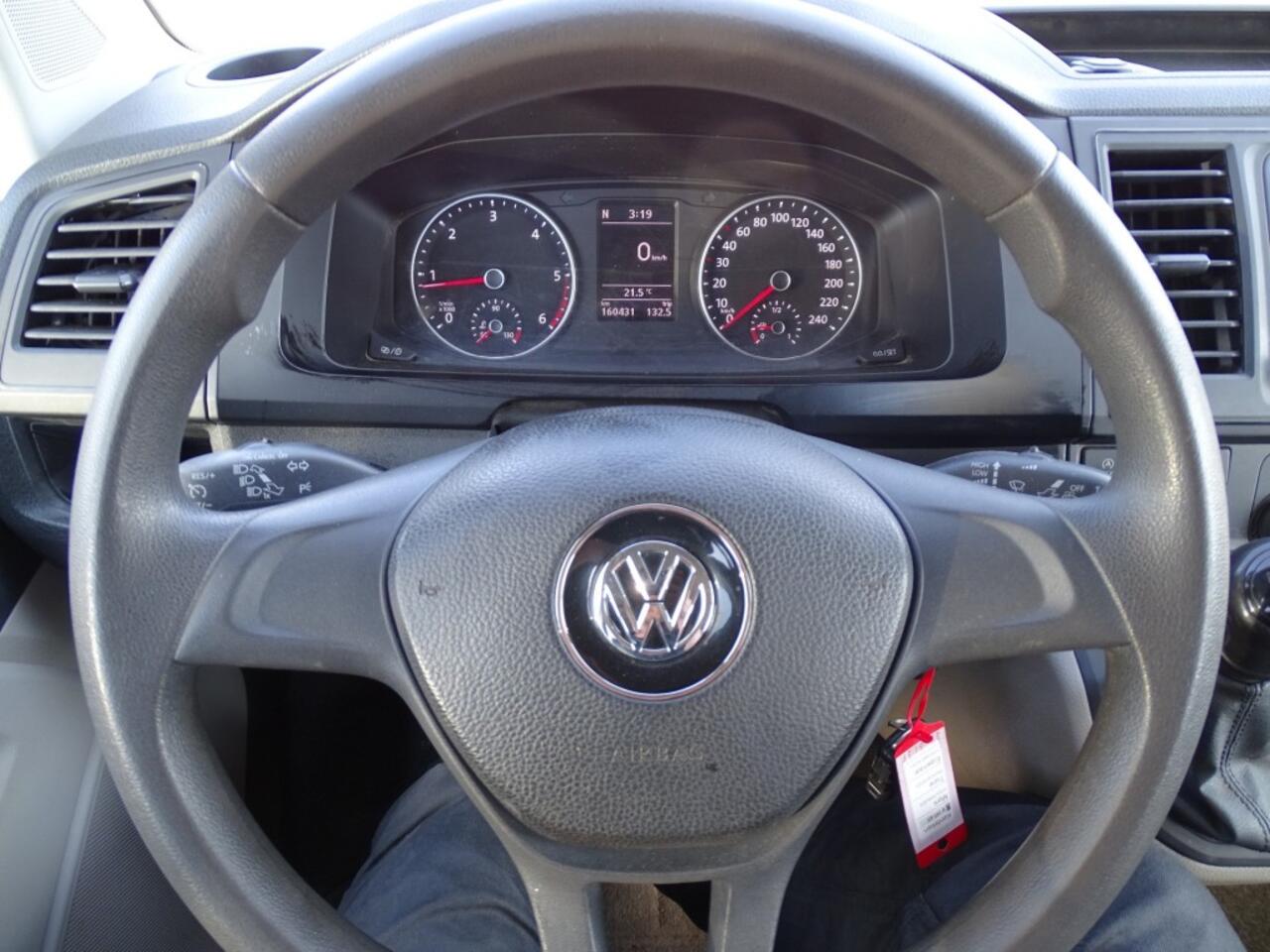 Volkswagen TRANSPORTER 2.0 TDI L2H1 TRENDL DC-205 pk-Airco-Navi (carplay)-Pdc-Cruise-Tr