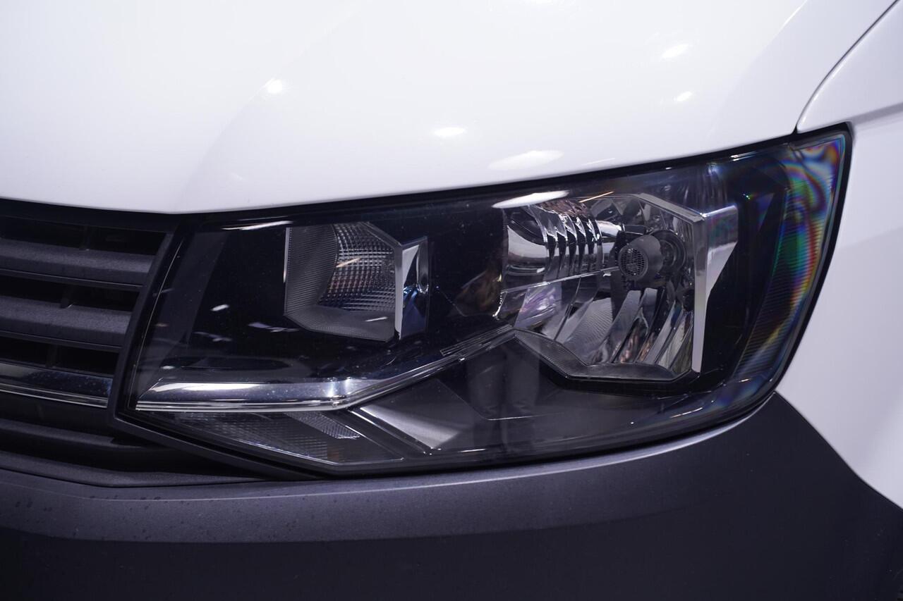 Volkswagen TRANSPORTER 2.0 TDI 150 pk DSG Aut. L1H1 Windowvan Airco, Cruise Control, Trekhaak 2.500 kg, PDC V+A, 3-Zits