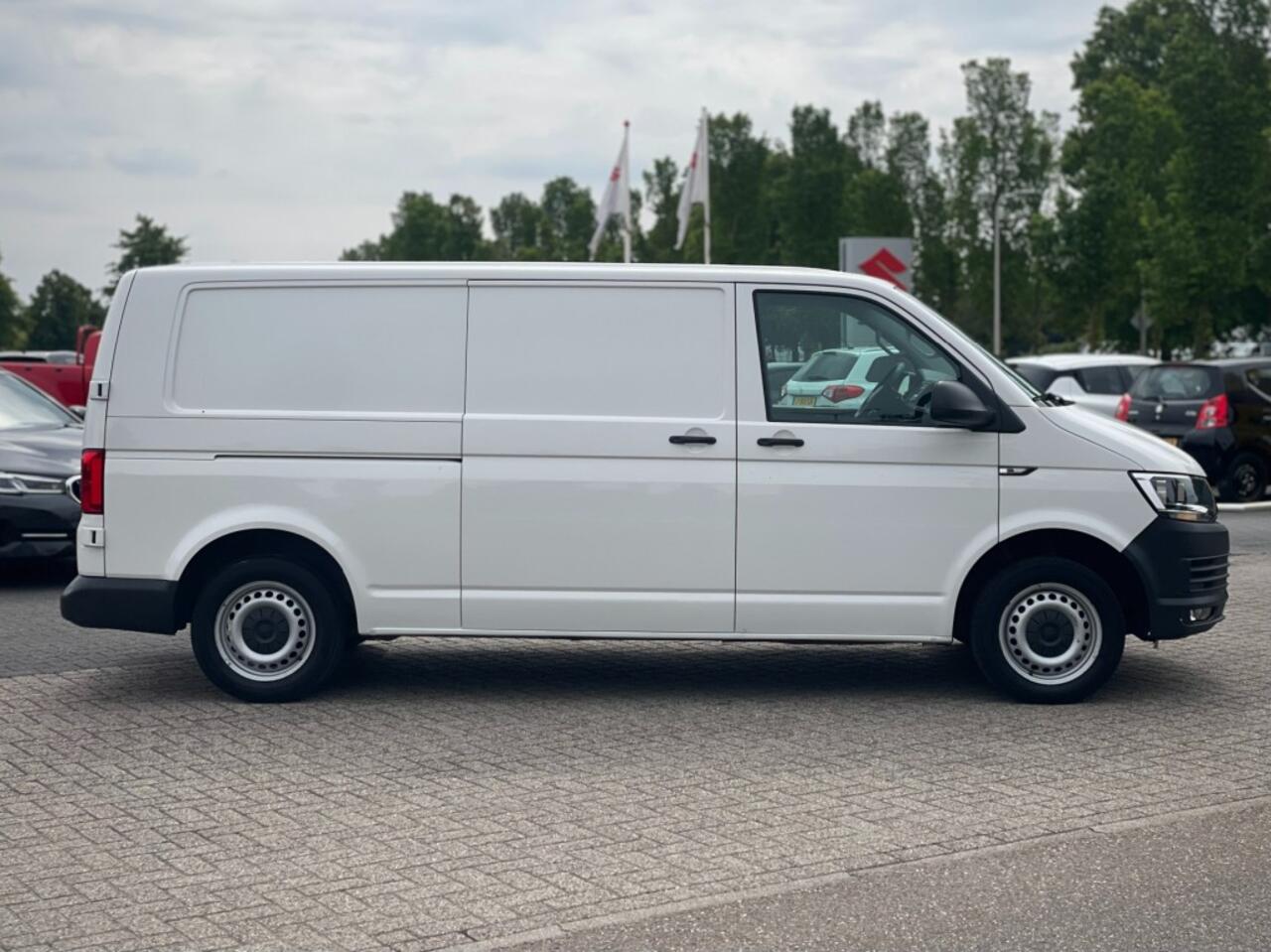 Volkswagen TRANSPORTER 2.0 TDI 84KW L2H1 LANG CRUISE AIRCO PDC