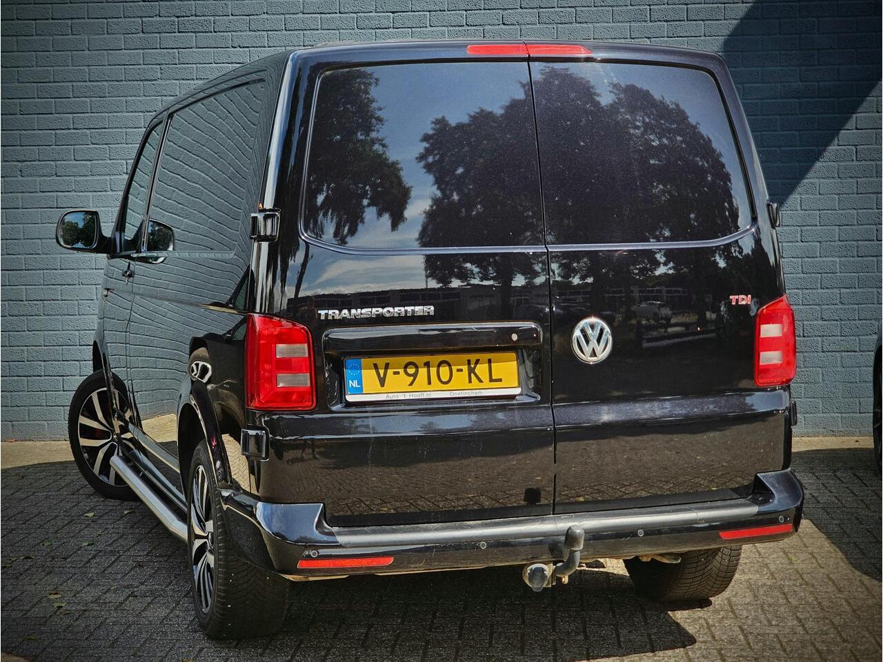 Volkswagen TRANSPORTER 2.0 TDI L1H2 Highline ADAPT. CRUISE / AIRCO /