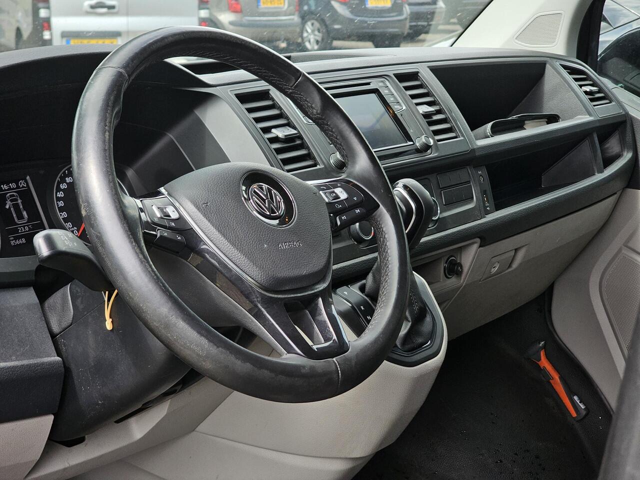 Volkswagen TRANSPORTER 2.0 TDI L1H2 Highline ADAPT. CRUISE / AIRCO /