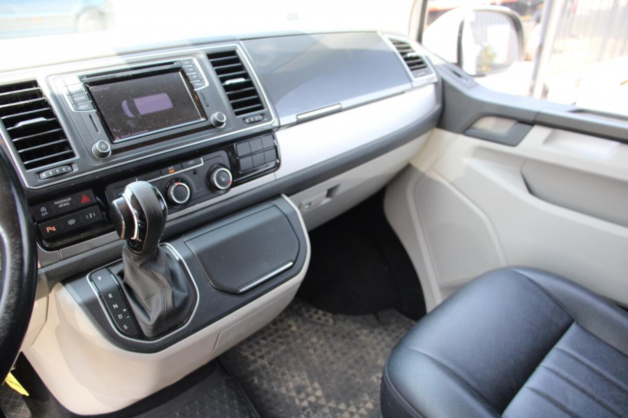 Volkswagen TRANSPORTER 2.0 TDI L1H1 Trendl. automaat /zeer mooi / trekhaak