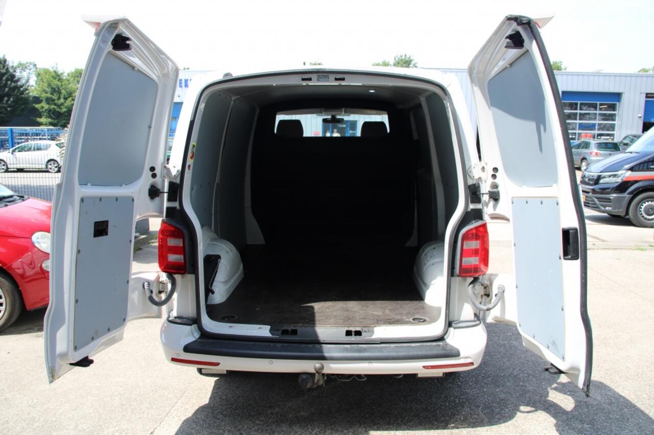 Volkswagen TRANSPORTER 2.0 TDI L1H1 Trendl. automaat /zeer mooi / trekhaak