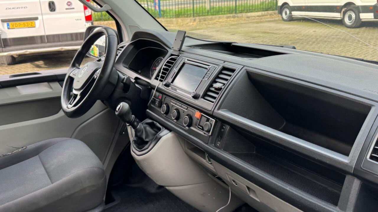 Volkswagen TRANSPORTER 2.0 TFSI 110KW 150PK L2H1 CNG EURO 6 AIRCO/ CRUISE CONTROL/ NAVIGATIE/ DUBBELE SCHUIFDEUR/ 100% DEALERONDERHOUDEN