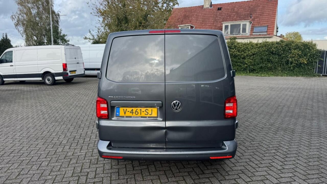 Volkswagen TRANSPORTER 2.0 TDI 62KW 84PK L2H1 EURO 6 AIRCO/ CRUISE CONTROL/ PDC/ 100% DEALERONDERHOUDEN