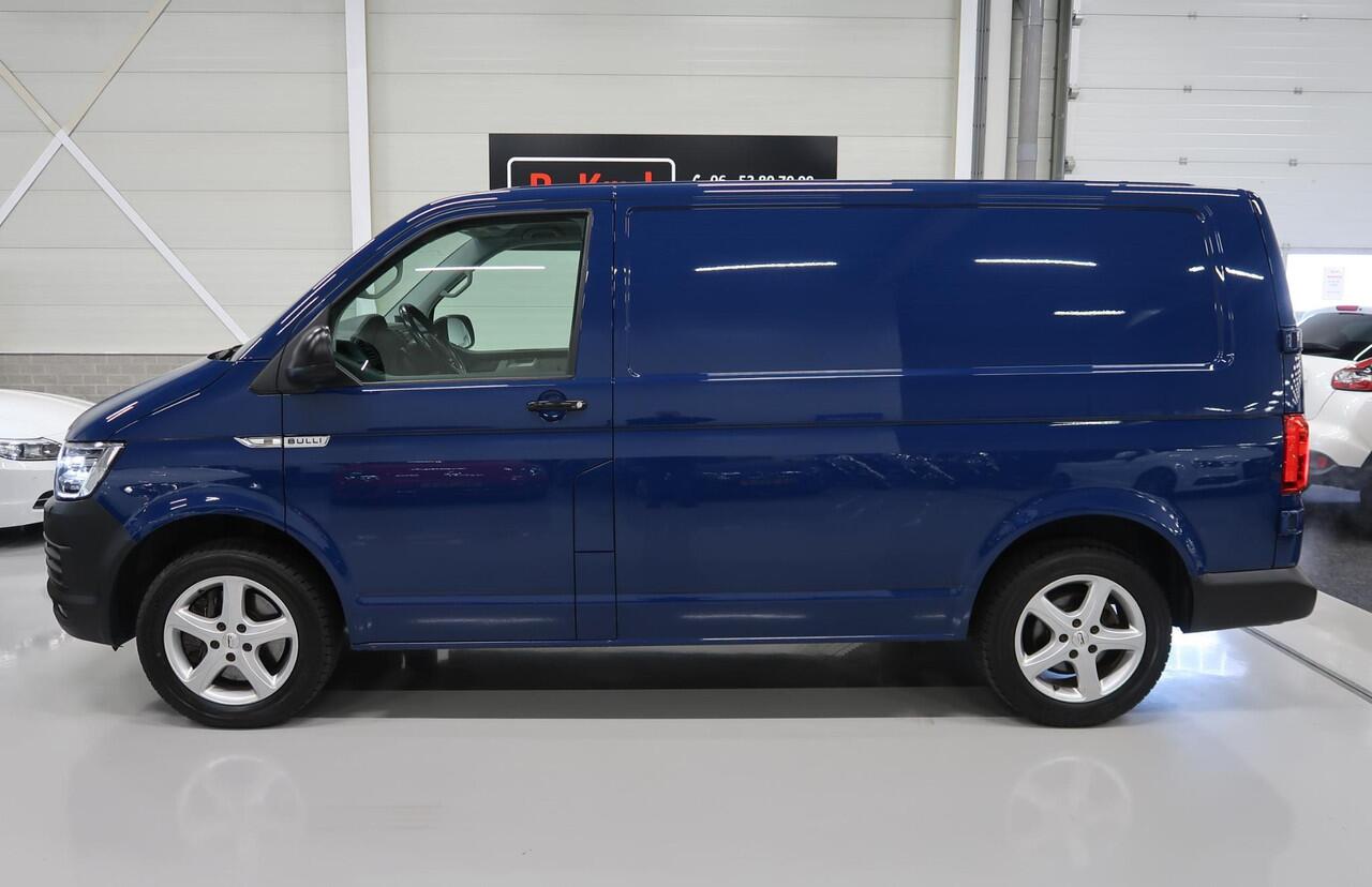 Volkswagen TRANSPORTER 2.0 TSI L1H1 Automaat Benzine Airco Navigatie Cruise control Sportvelgen Standkachel Bluetooth Marge BTW/BPM VRIJ Zeer nette auto VW Dealer onderhouden Deuren achter AUTOMAAT DSG