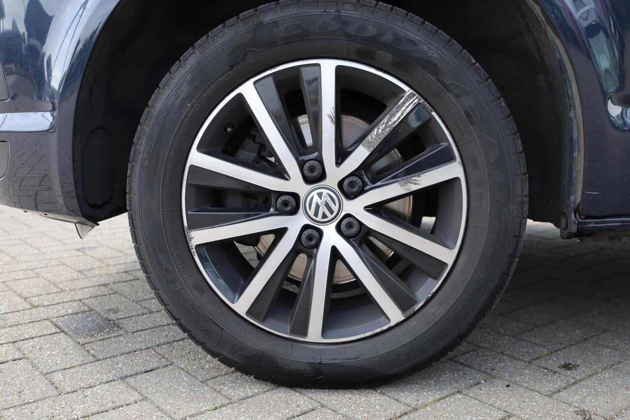 Volkswagen TRANSPORTER 2.0 TDI L2H1 Highline 150PK / 110kW DSG, T-Edition, 17" LMV, navigatie, LED koplampen met grootlichtassistent, achteruitrijcamera (rear view), trekhaak, Executive plus style pakket, adaptieve cruise control (acc), multifunctioneel lederen stuurwiel, acht