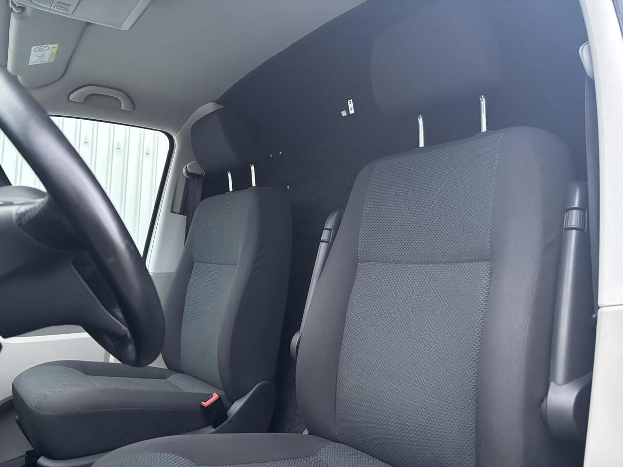 Volkswagen TRANSPORTER 2.0 TDI L2H1*A/C*NAVI*CRUISE*CAMERA*