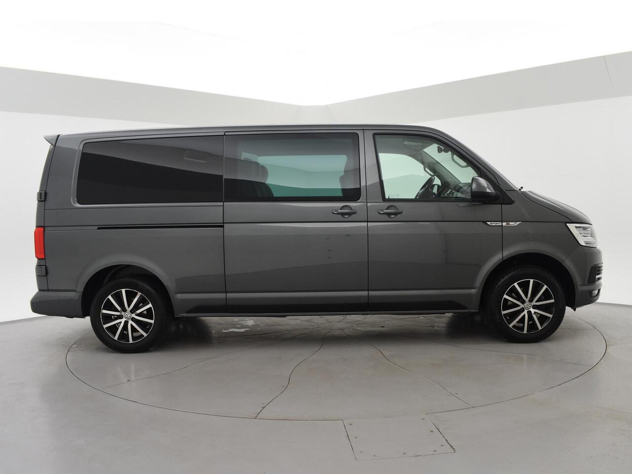 Volkswagen TRANSPORTER 2.0 TDI 150 PK DSG DUBBEL CABINE HIGHLINE + LEDER | CAMERA | LED | CARPLAY | T-EDITION