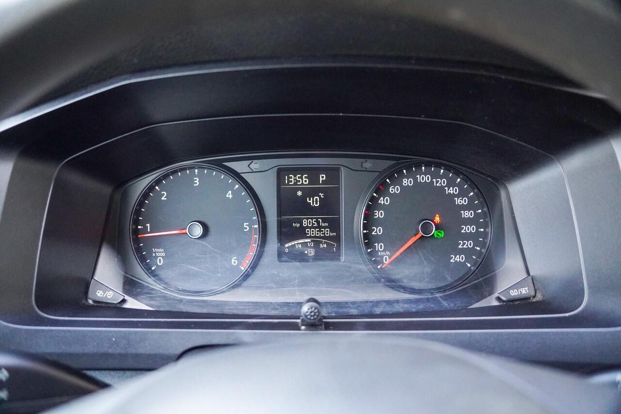 Volkswagen TRANSPORTER 2.0 TDI 150PK DSG L2H1 DUB/CAB Trekhaak 6-Zits