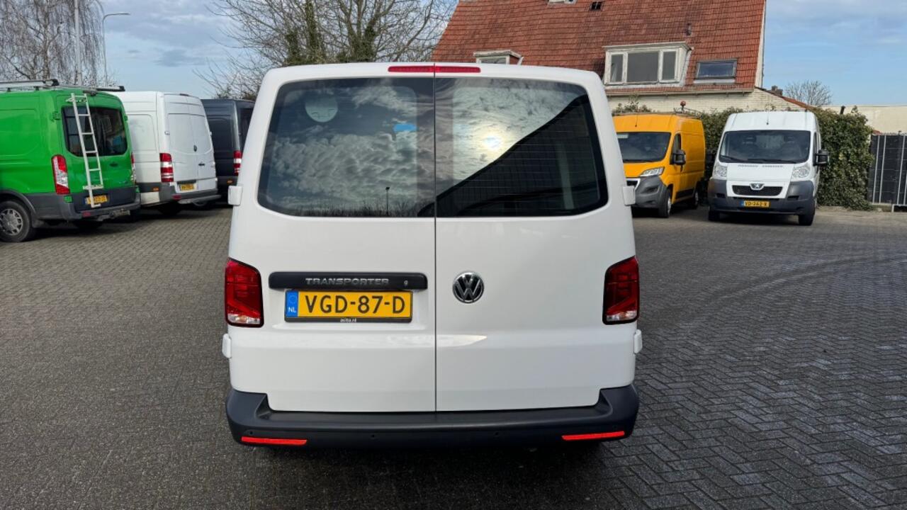 Volkswagen TRANSPORTER 2.0 TDI 66KW 90PK EURO 6 AIRCO/ CRUISE CONTROL/ PARKEERSENSOREN/