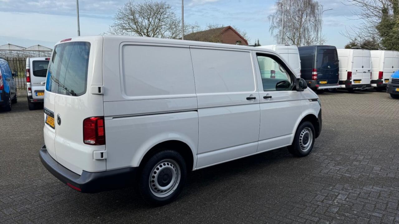 Volkswagen TRANSPORTER 2.0 TDI 66KW 90PK EURO 6 AIRCO/ CRUISE CONTROL/ PARKEERSENSOREN/