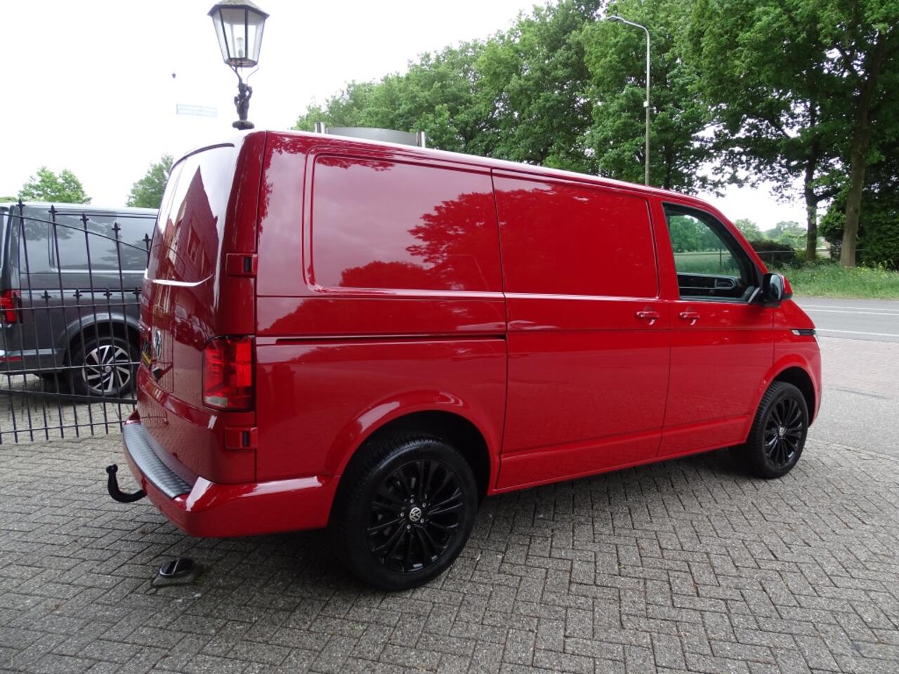 Volkswagen TRANSPORTER 2.0 TDI L1H1 Highl.NAVI DUB ZIJDEUR LED DAB Bpm VRIJ 1e eig